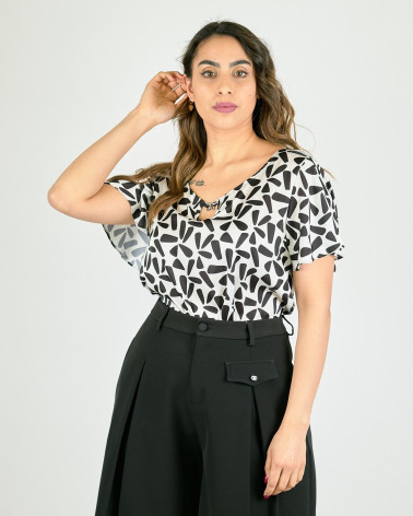 BLUSA IN RASO GEOMETRIK