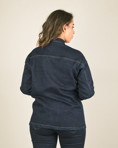 Camicia giacca in denim scuro con gioiello