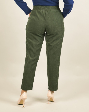 Pantaloni capri con laccetto in velluto verde