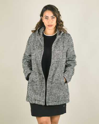 Cappotto in tessuto spigato con capuccio 