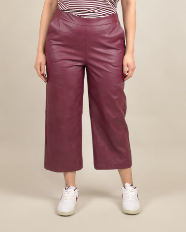 Pantaloni cropped in ecopelle bordeaux