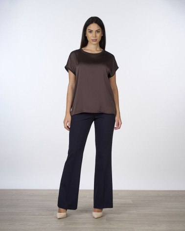 T-shirt bimaterica in raso e jersey