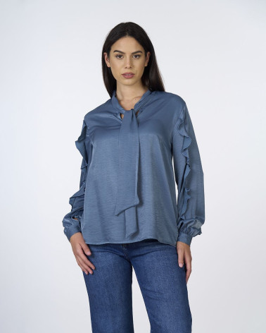 Blusa ottanio con fiocco e rouches
