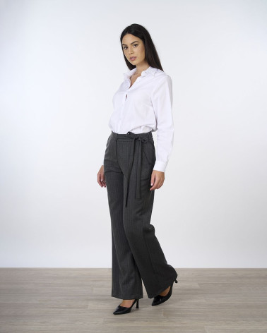 Pantaloni palazzo spigati con cintura