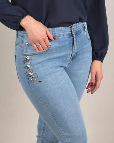 Jeans skinny con applicazioni gioiello