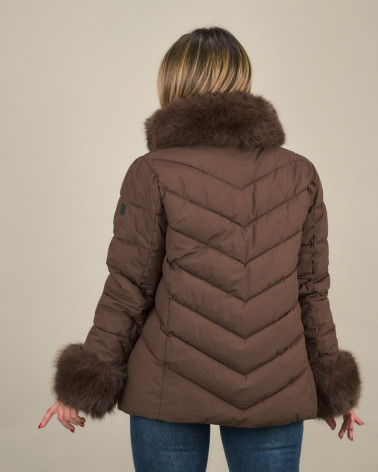 Piumino con collo e polsi in eco pelliccia