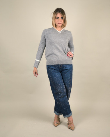 Maglia con bordo a contrasto