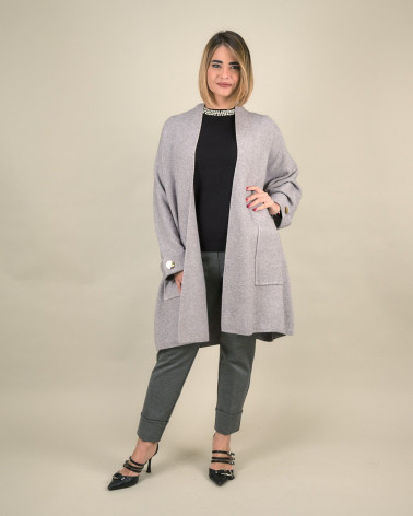 Spolverino over con bottoni decorativi