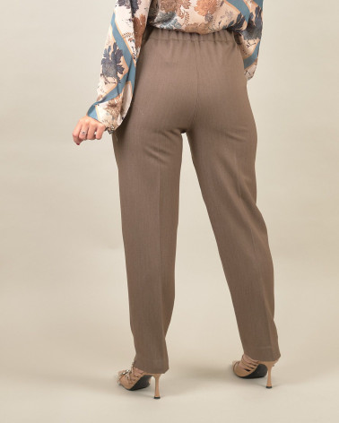 Pantaloni capri fango