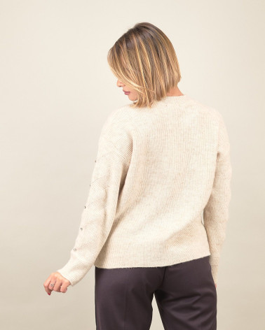 Maglia con lavorazione e perle