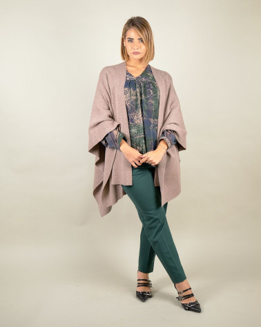 Poncho morbido in maglia viscosa