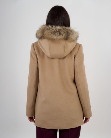 Cappotto con cappuccio e bordo in ecopelliccia