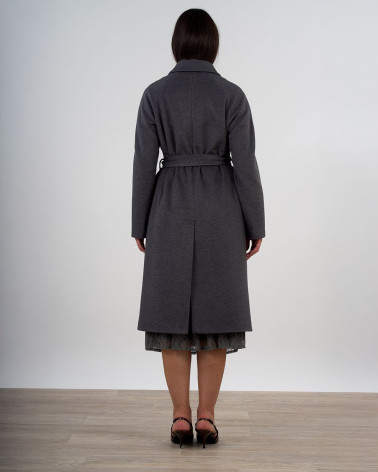 Cappotto lungo con cintura e collo classico