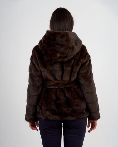 Giacca in eco pelliccia con cappuccio