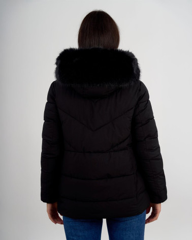 Piumino con cappuccio e collo in eco pelliccia