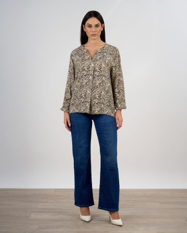 Blusa con stampa animalier