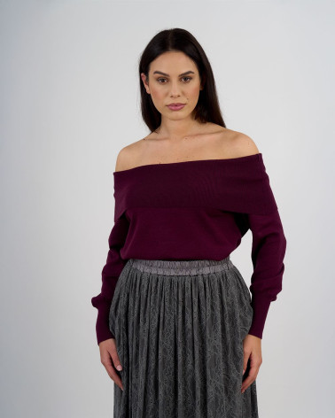 Maglia con scollo a barca