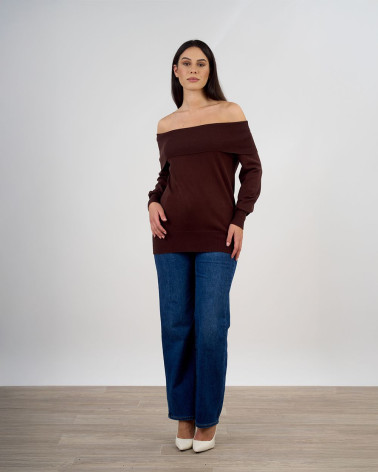 Maglia con scollo a barca