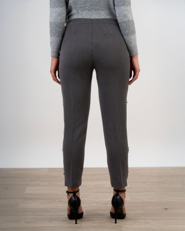 Pantaloni grigi con applicazioni gioiello laterali