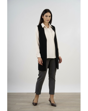 Gilet lungo in maglia con tasche