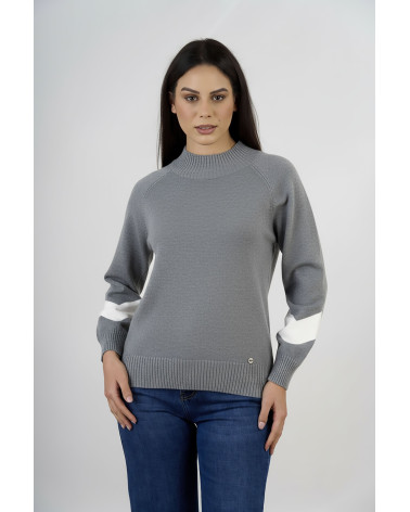 Maglia con maniche a contrasto e collo a coste