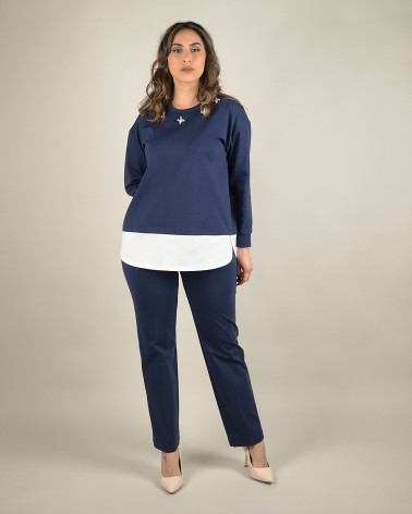 Felpa blu con perline e orlo a contrasto