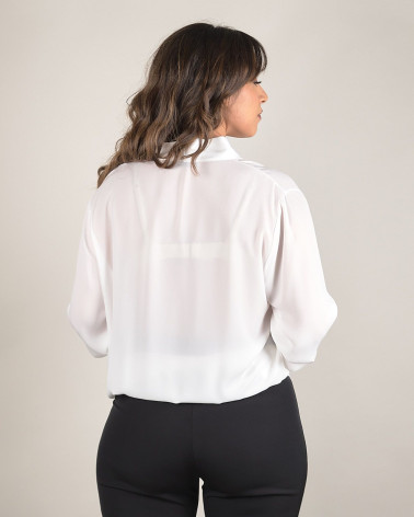 Blusa panna in georgette con nodo 