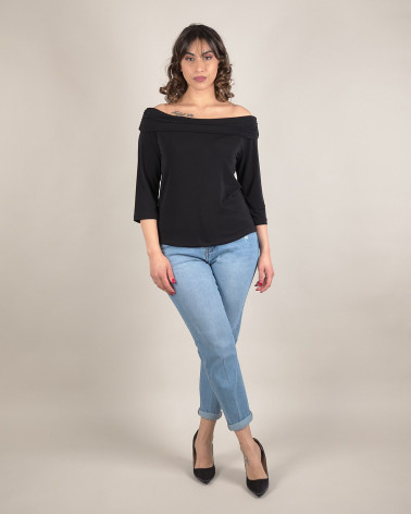 Maglia in jersey con scollo a barca