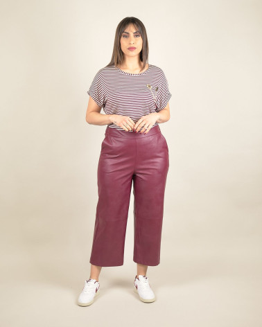 Pantaloni cropped in ecopelle bordeaux