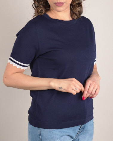 Maglia in filo con bordi a contrasto