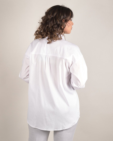 Camicia bianca in cotone con colletto gioiello