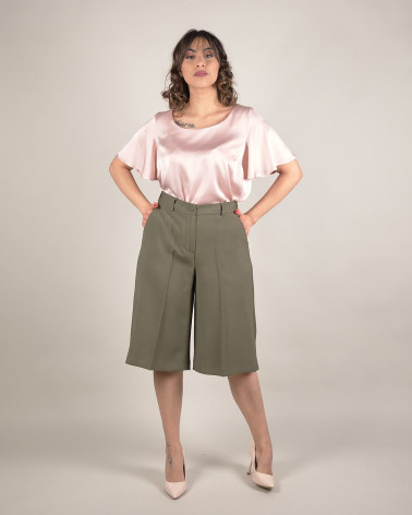 Bermuda eleganti in viscosa verde oliva