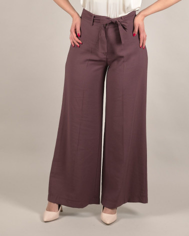 Pantaloni a palazzo con cintura in vita