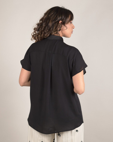 Camicia in georgette con dettagli in raso