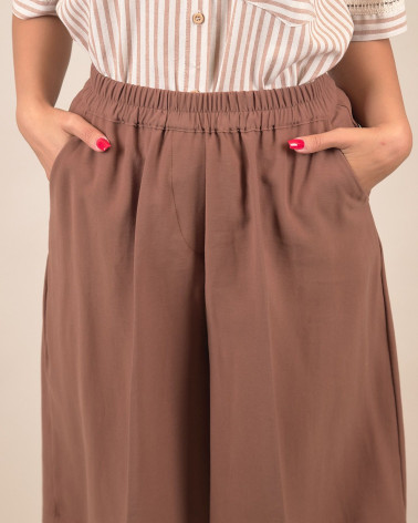 Bermuda tabacco a gamba larga