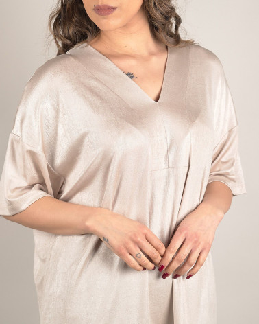 Maglia oversize in jersey lucido con scollo a V