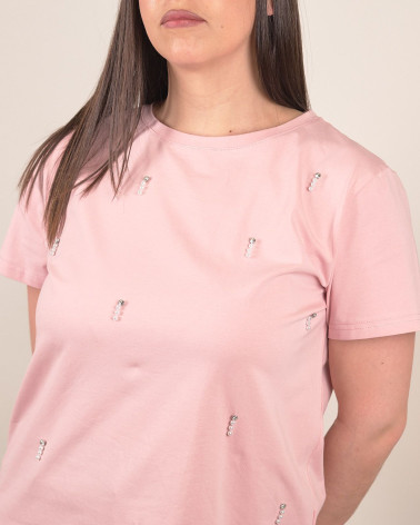 T-shirt con perle e strass applicati