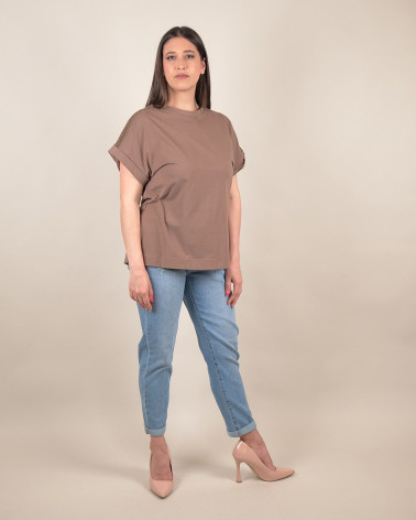 T-shirt in cotone con spalle traforate