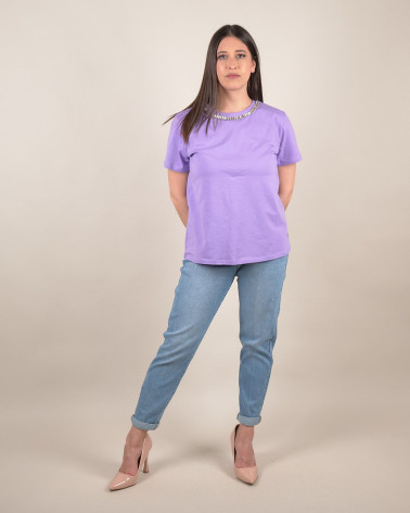 T-shirt con dettaglio gioiello