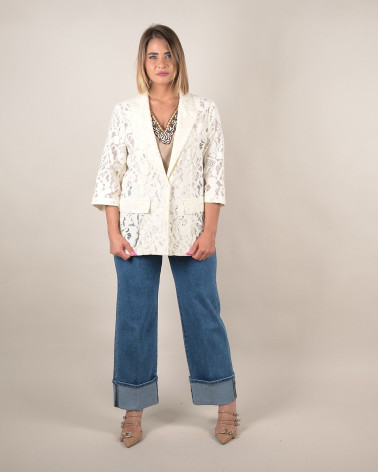 Blazer in pizzo macramè con maniche 3/4