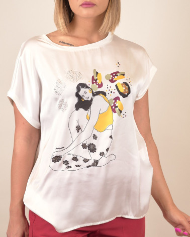 T-shirt in raso svasata con stampa illustrata