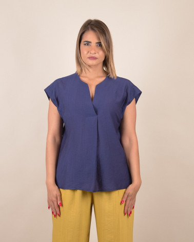 Blusa con scollo a V e manica ad aletta