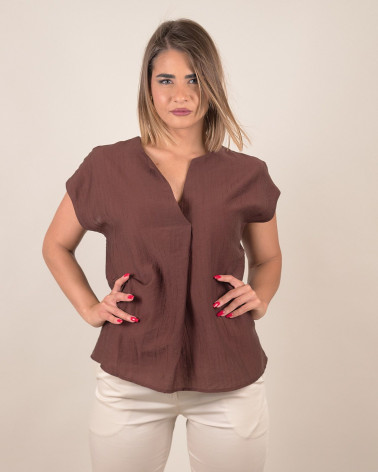 Blusa con scollo a V e manica ad aletta