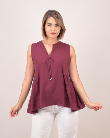 Top svasato in viscosa con laccetti