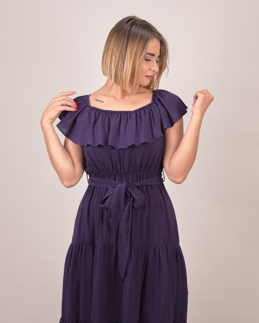 Abito lungo con balze e scollo arricciato