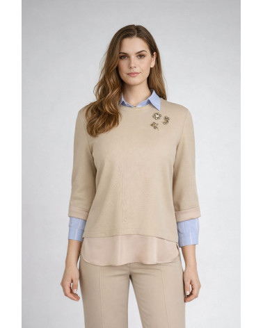 Maglia con dettagli gioiello e maniche tre quarti