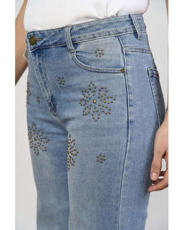 Jeans wide leg con borchie