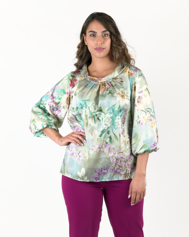 BLUSA IN FLOWERS