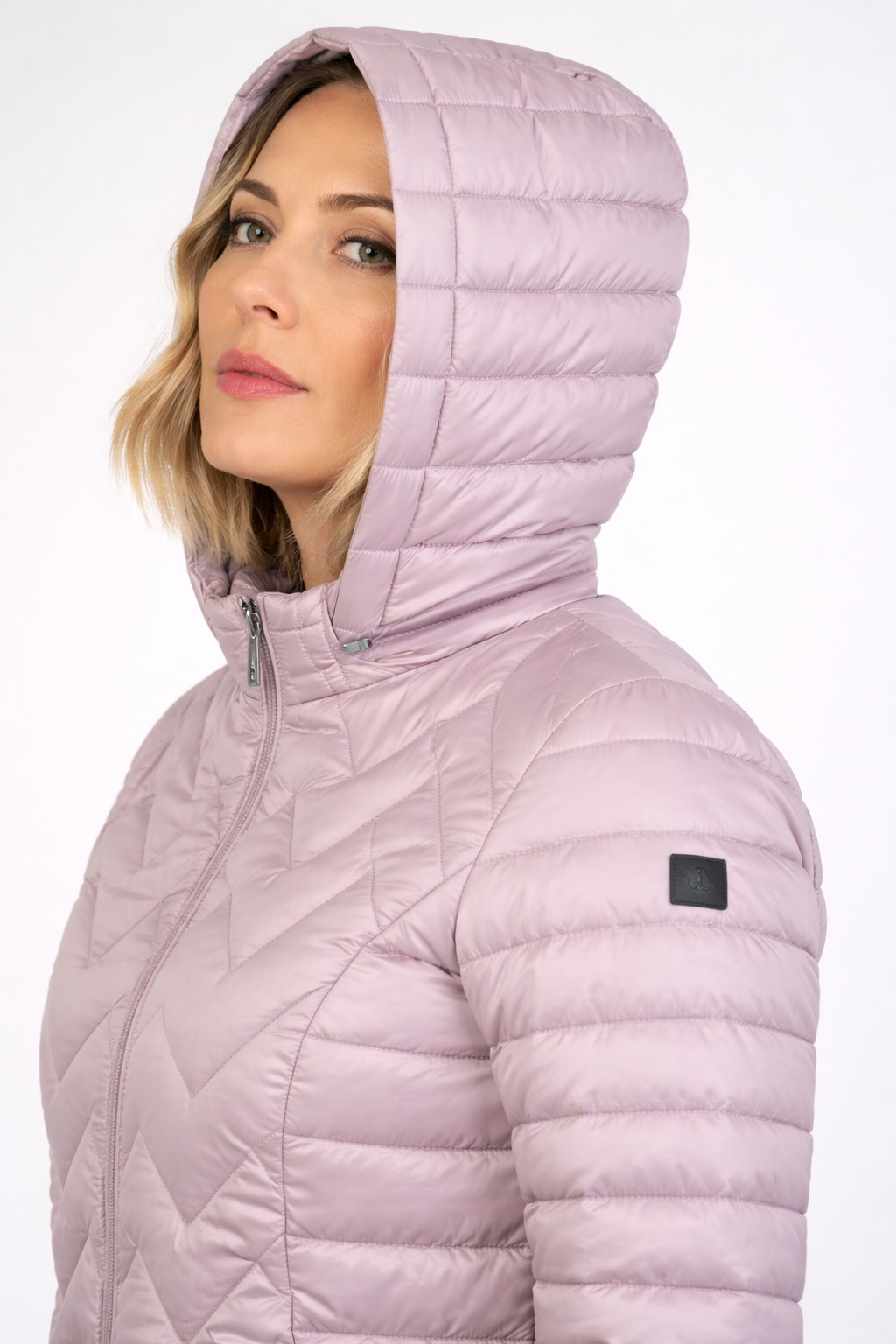 Piumino leggero lungo trapuntato con cappuccio|Colore:Rosa