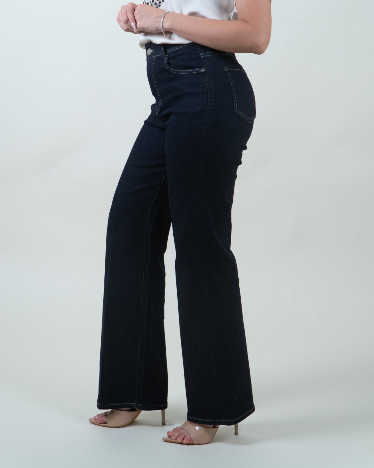 Jeans Wide Leg in Denim Blu Scuro|Colore:Jeans